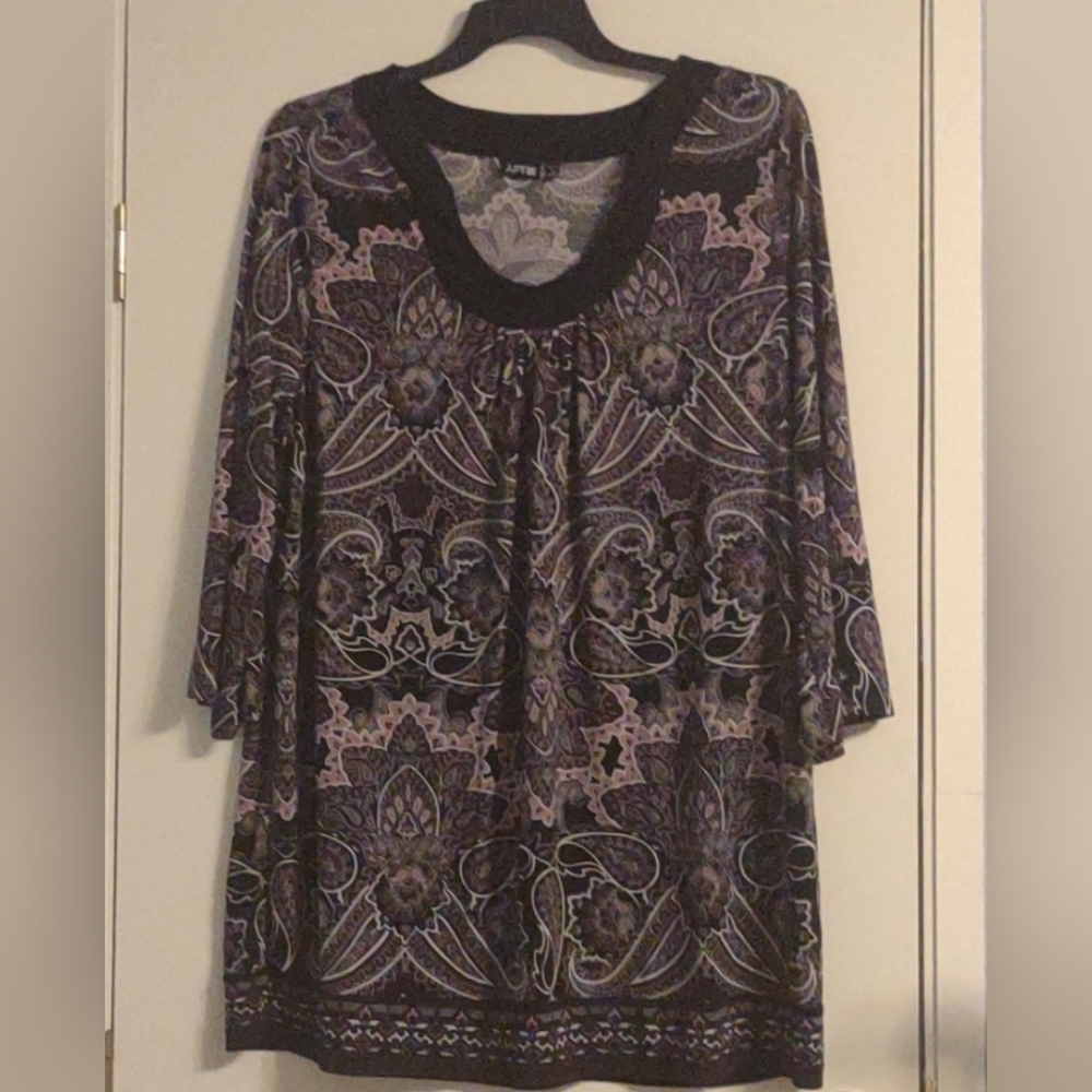 Apt 9 multicolor blouse size 1X